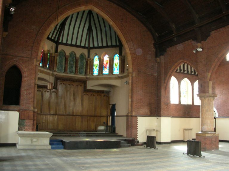 united-reformed-church-apse